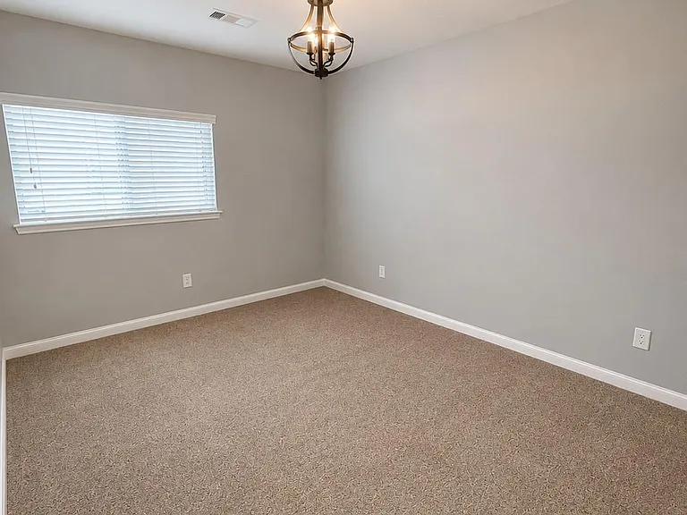 2310 Corry Crest Cir — Photo 14