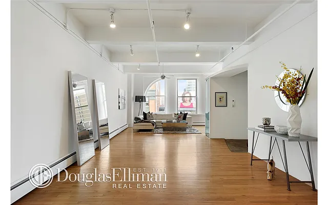 Sold by Douglas Elliman | media 23