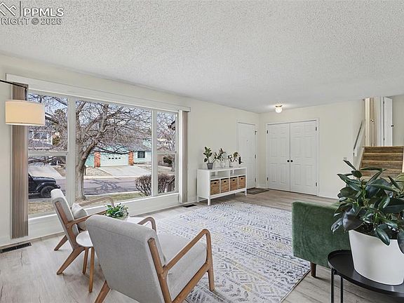 3rd image of 3235 Blue Mountain Way
