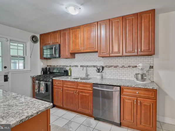 1646 Aberdeen Rd, Baltimore, MD 21286