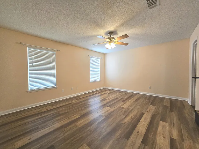 2150 Antillies Dr — Photo 12