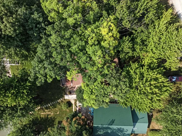 6240 S 85 W, Wolcottville, IN 46795