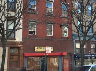 355 Bedford Ave, Brooklyn, NY 11211