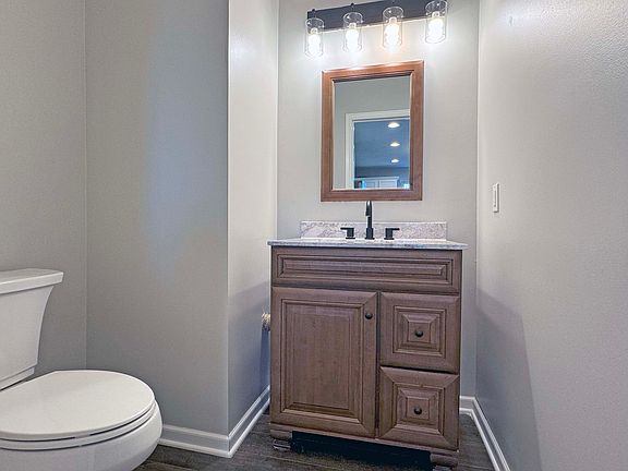 4th image of 6021 N 167th Terrace Plz #6021