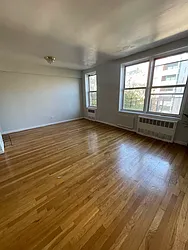 Rented by NYC LUXURY APT RENTALS CO LLC