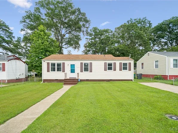 1403 Miles Ave, Hopewell, VA 23860