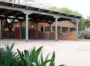 917 Ortega Rd NW, Albuquerque, NM 87114