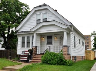 3215 S 15th Pl, Milwaukee, WI 53215