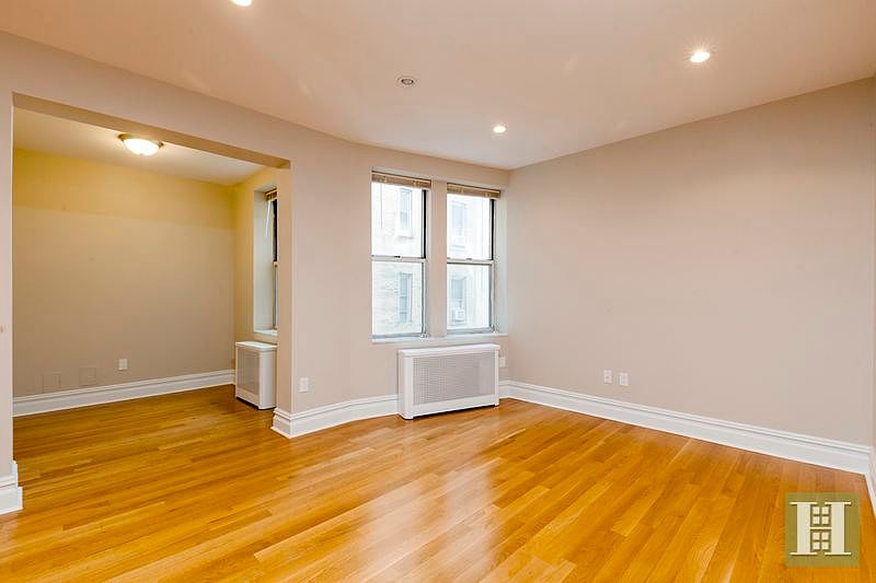 2nd image of 15608 Riverside Dr W APT 2C