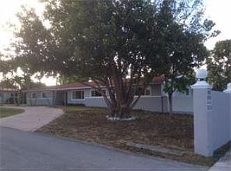2nd image of 5801 SW 44th Ter