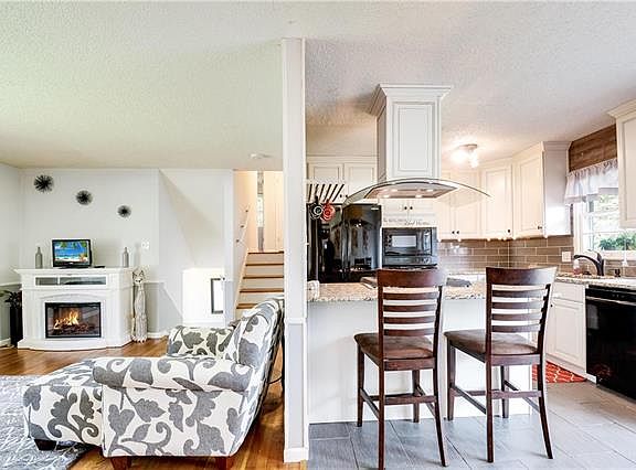 5th image of 3519 S Randall Dr