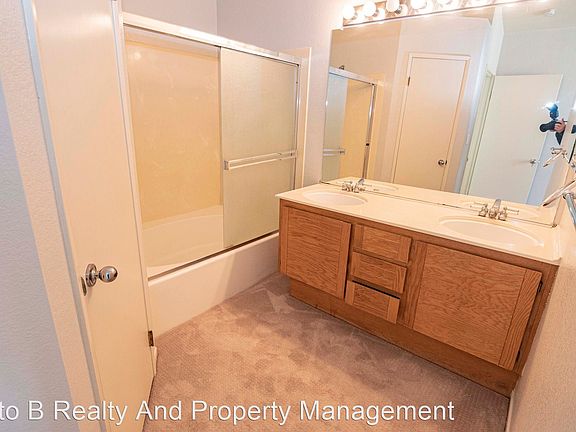 4th image of 6944 Gregorich Dr Unit F