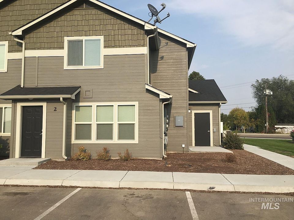 1st image of 1845-1925 W Bella Ln