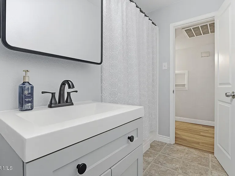 4873 McGregor Dr — Photo 23
