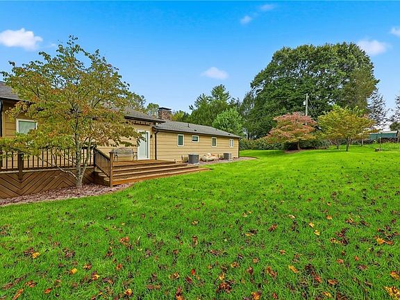 4th image of 1167 New Hope Rd