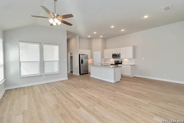 3 bed, 2.0 bath, 1484 sqft, $1,545 — Photo 4