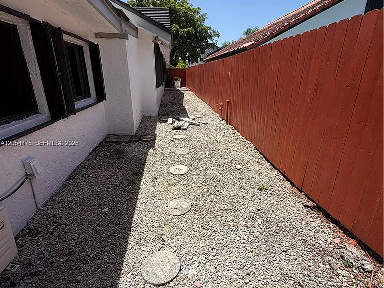 14271 SW 107th Ter — Photo 7