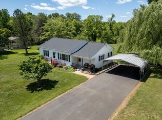 85 Crozier Dr, Lynchburg, VA 24502