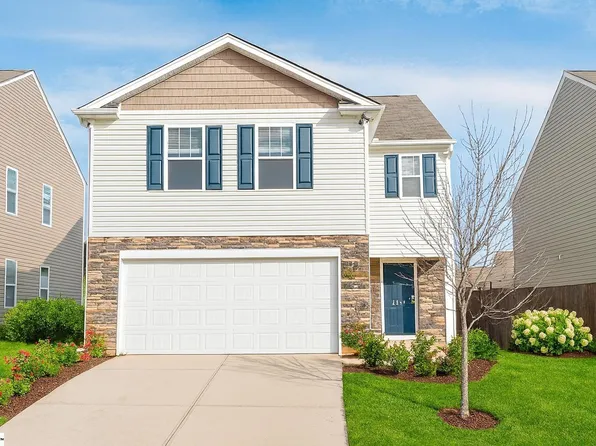 1348 Ledsham Ct, Greer, SC 29651