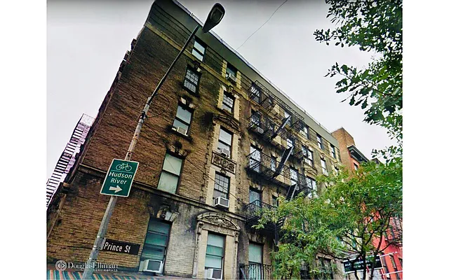 Rented by Douglas Elliman | media 14