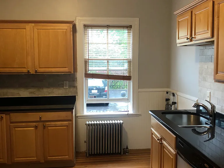 117 Sycamore St #1 — Photo 2