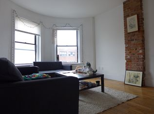 862 Huntington Ave #3, Boston, MA 02115