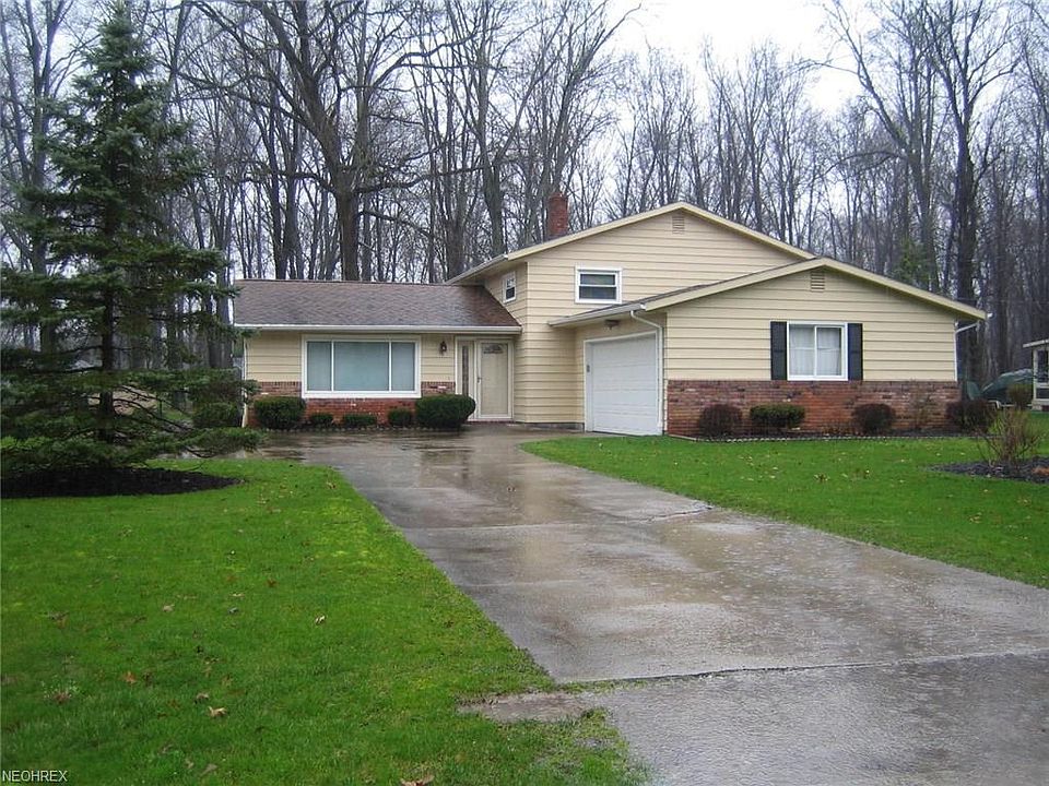 1st image of 75 Laurie Ln