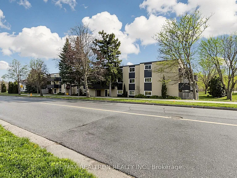 75 Hazelglen Dr #208 — Photo 2