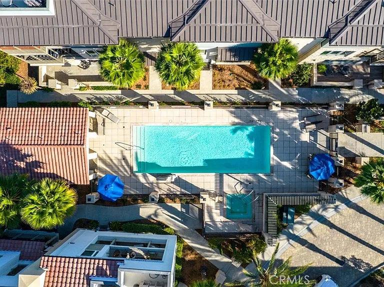 3319 Doheny Way — Photo 46