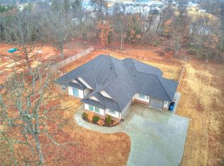 18667 Marbella Ln, Harrah, OK 73045