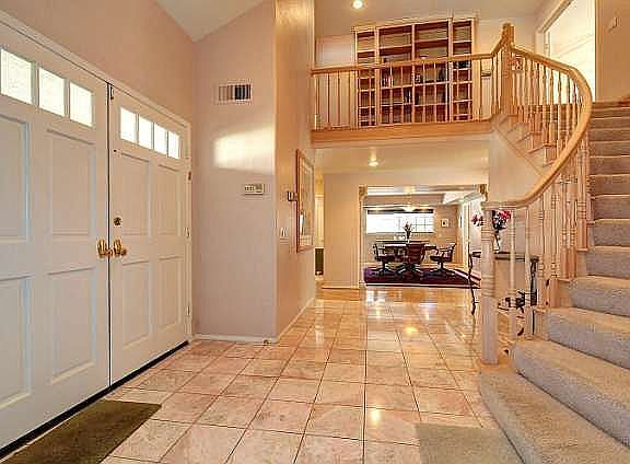 3rd image of 691 Admiral Ct
