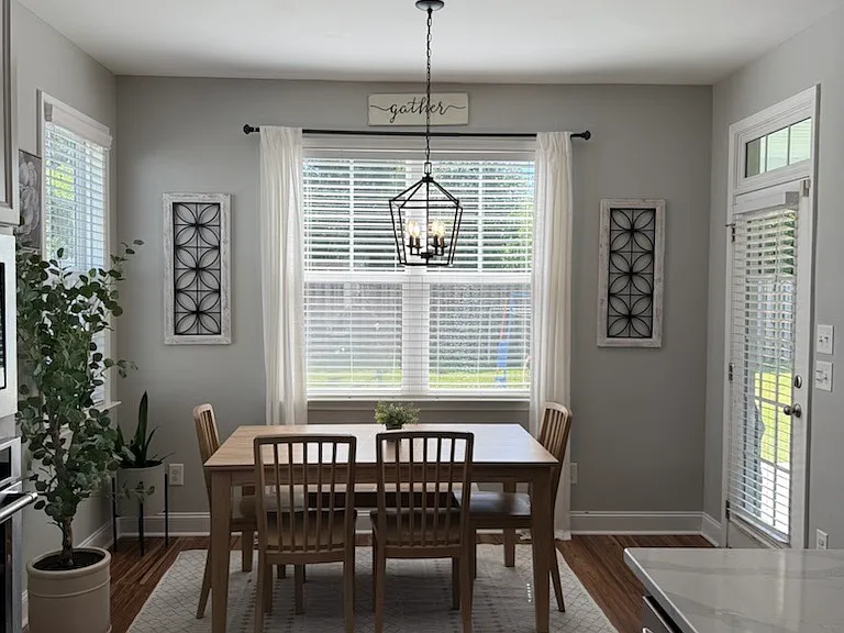 1444 Eastbourne Dr — Photo 23