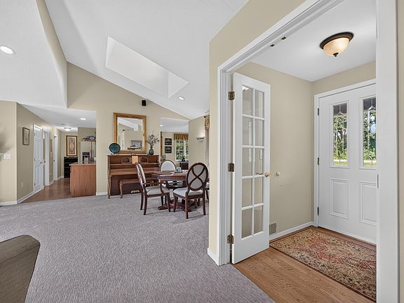 5th image of 2120 Montague Rd