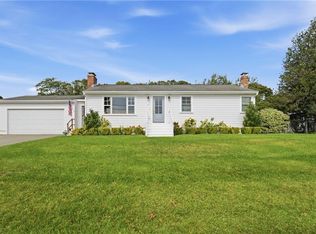 14 Valhalla Dr, Portsmouth, RI 02871