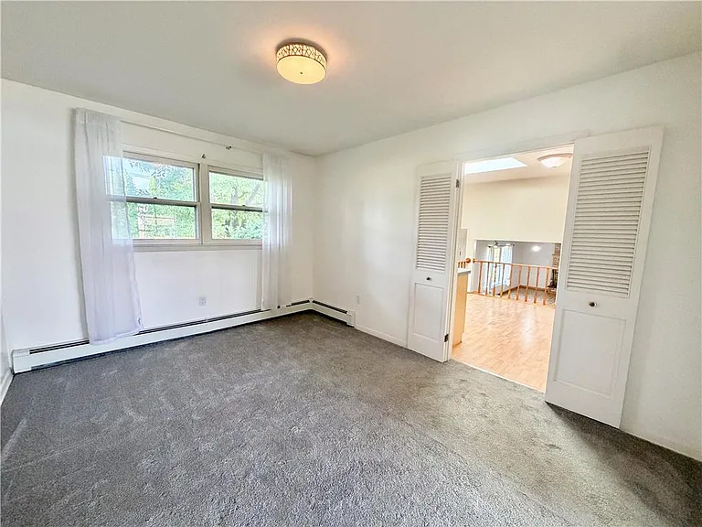 1160 Brentwood Ave — Photo 18
