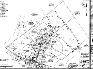 6 Twin Echo Ln, Danvers, MA 01923