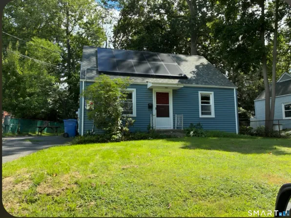 15 Broadvale Road, Meriden, CT 06450