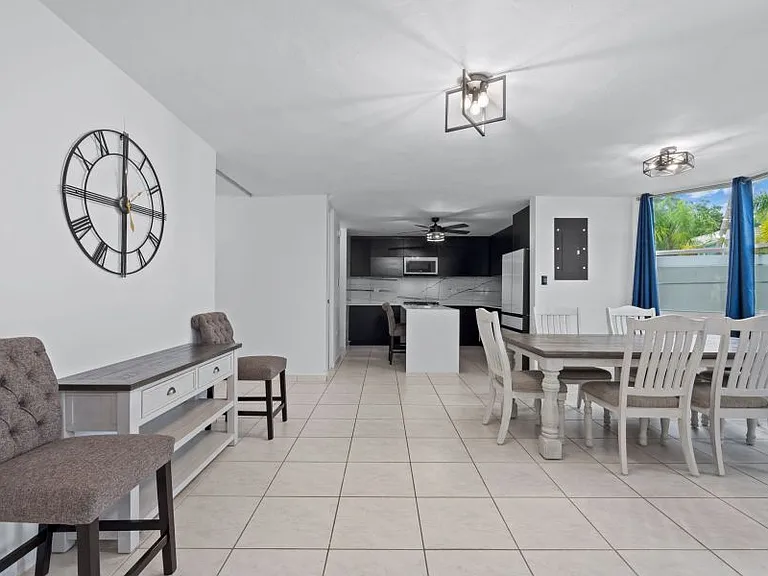 335 Calle Tiburom Urb Pass — Photo 10