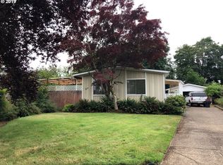 271 Creswood Dr, Creswell, OR 97426