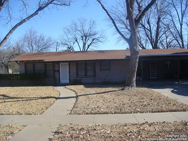 1st image of 827 E 827 East Nopal