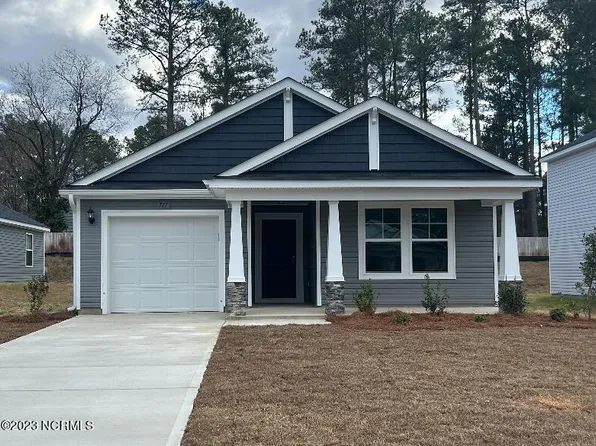 717 Conductor Court, Vass, NC 28394