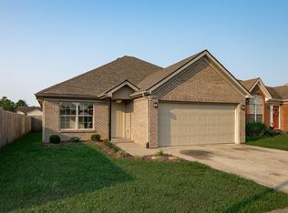 1849 Millbank Rd, Lexington, KY 40511