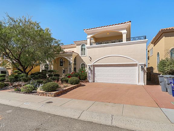 2nd image of 1123 Calle Parque Dr