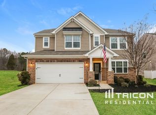 145 Eden Ave, Mooresville, NC 28115