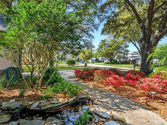 3rd image of 2099 Kimberwicke Cir