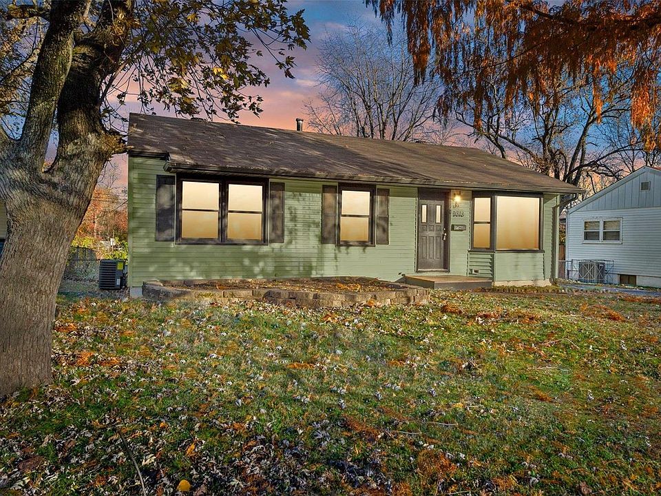1st image of 9818 Eastdell Dr