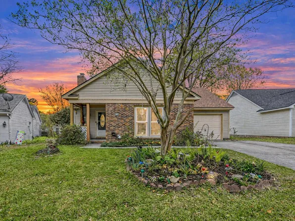 310 Hamlet Rd, Summerville, SC 29485