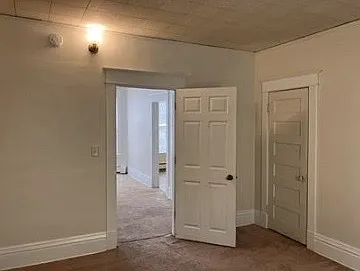 1090 Ross Ave #2 — Photo 16