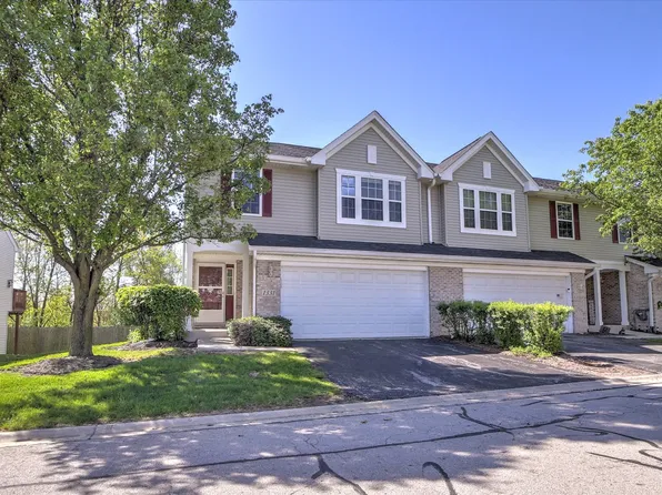 1331 Acorn Dr, Crest Hill, IL 60403