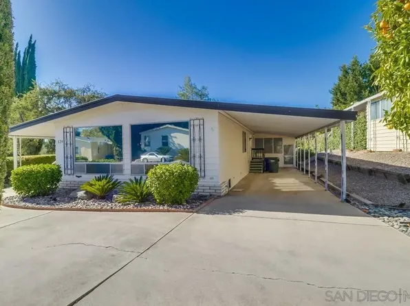 18218 Paradise Mountain Rd Spc 129, Valley Center, CA 92082